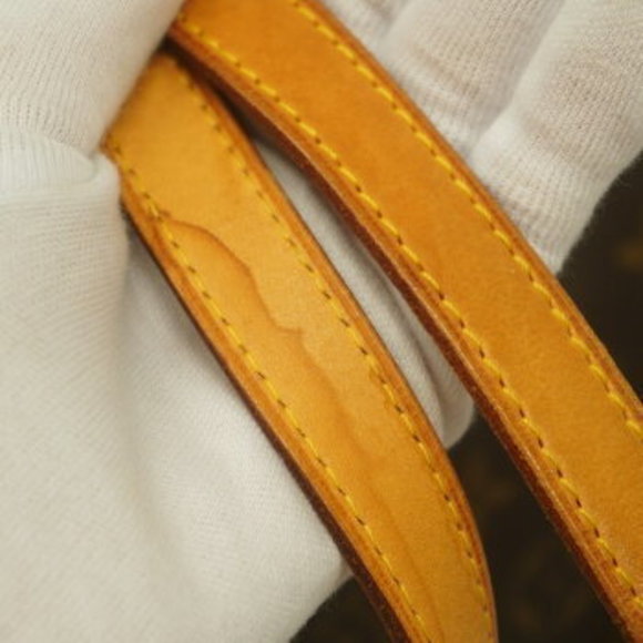 Louis Vuitton Monogram Totally PM Tote Bag - Picture 6 of 14